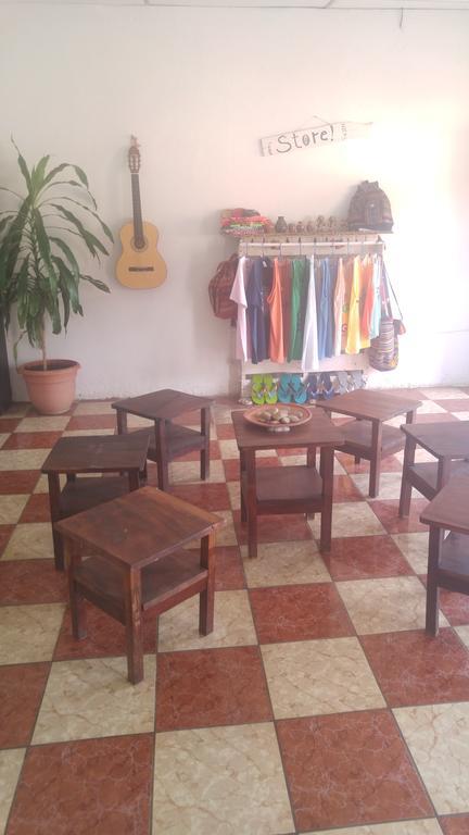 Casa Nica Leon Hostel المظهر الخارجي الصورة